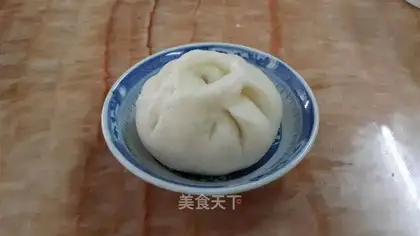 Frozen pork buns