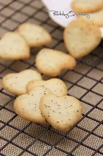 Red tea pretzels