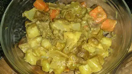 Curry beef rice