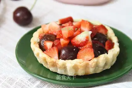 Fresh Sweet Fruit Tower