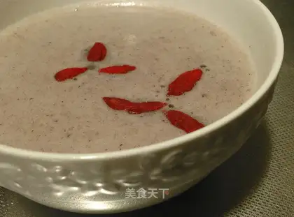 ♪ Purple meadow, beans, beans ♪