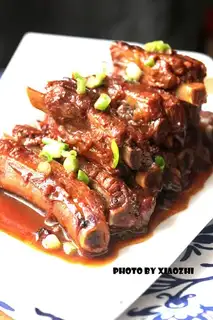 Red burn ribs