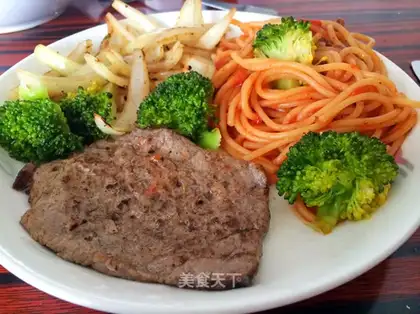 Black pepper steak + pasta