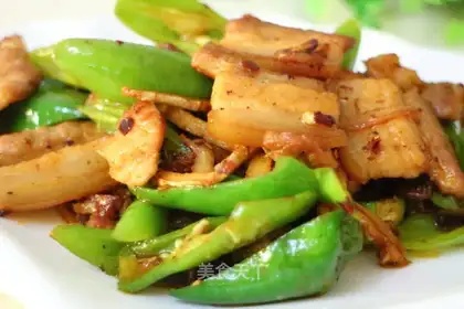 Chili fried meat