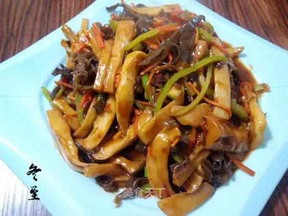 Fish apricot mushroom