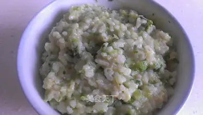 Baby's greasy soup
