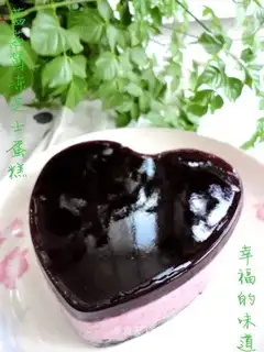 Blueberry jelly cheesecake