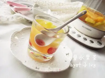Pineapple fruit tea