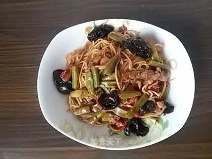 The lamb noodles