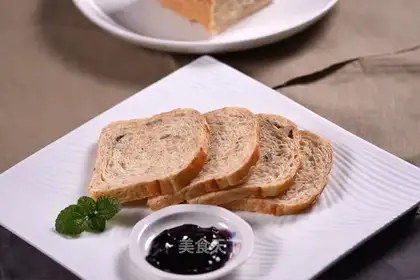 The whole wheat bread without sugar