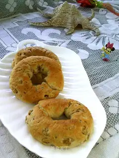 walnut bread