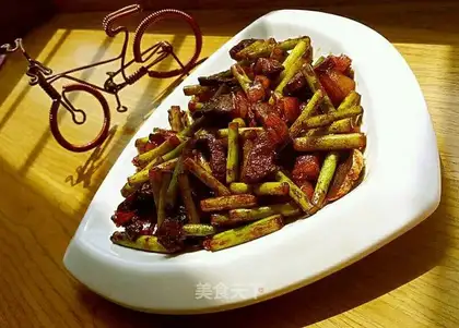 Garlic fried meat