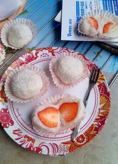 Strawberry rice