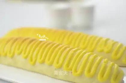 Nutritional breakfast — caterpillar bread