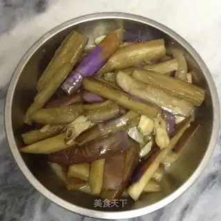 Salt fish eggplant
