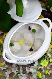 Fishballs