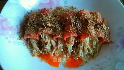 Ham and golden mushroom rolls