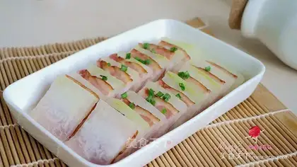 Fresh bacon