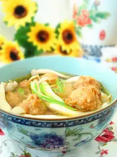 Seafood mushroom ball soup