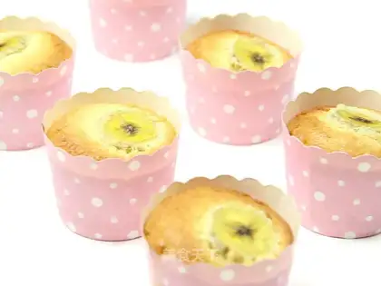 Banana sponge cake