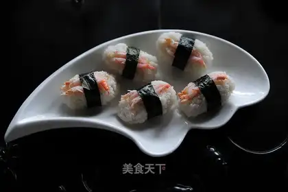 Arctic shrimp sushi