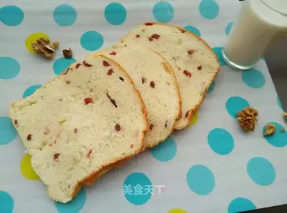 Milk cranberry toast