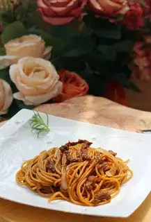 Black pepper willow pasta