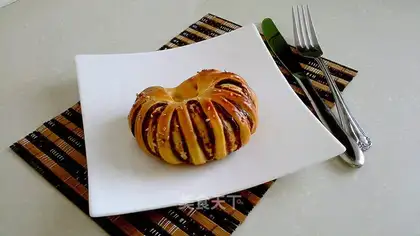 Bean roll bread