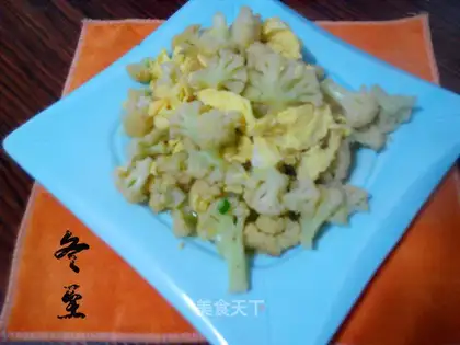 Eggs and cut flowers