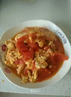 Tomato fried eggs