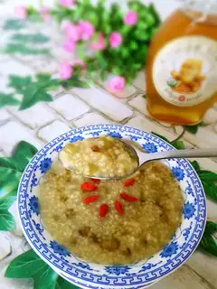 Ginger and rice porridge