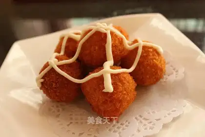 Gold beef balls