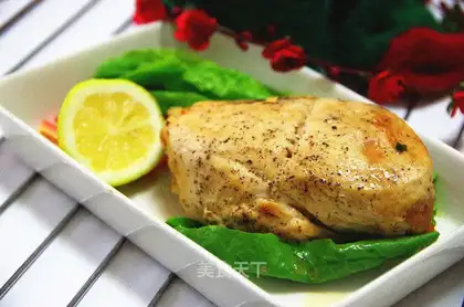 Roasted chicken chest