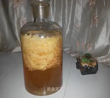 Apple vinegar