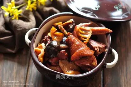 Frozen chickens of mushrooms