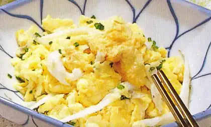 Silver fish fried eggs