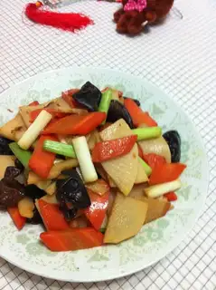 Carrot and wood