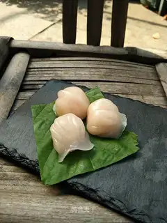 Crystal shrimp dumplings