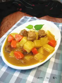 Curry beef potatoes
