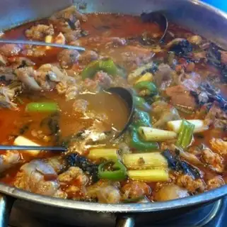 Fish fire pot