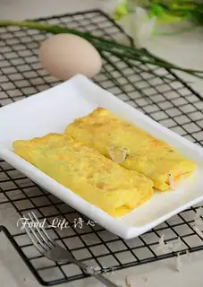 Shrimp-skin cheese roll