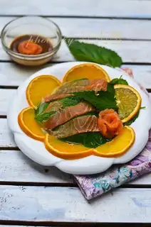 The salmon stabbing