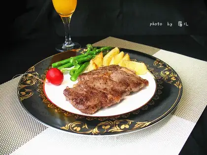 Black pepper steak