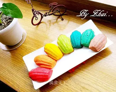 Rainbow Madeleine
