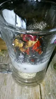 Red-tree black sesame cup