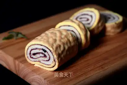 Tiger cake roll