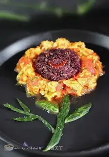 Tomato fried eggs