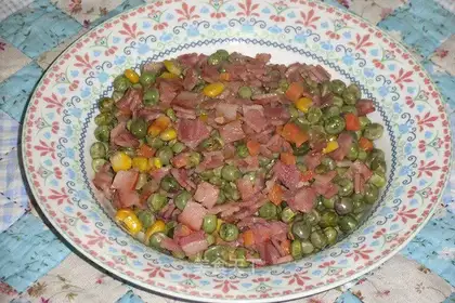 Bacon fried pea