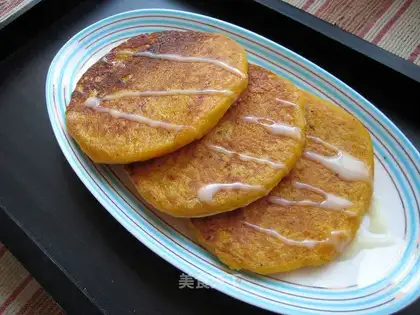 Pumpkin rice cake
