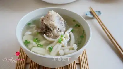Crab-flavored mushroom butterbone soup